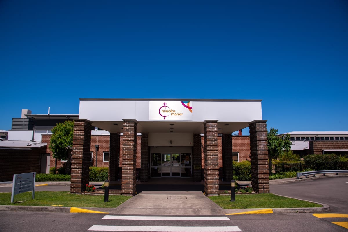 The Manor, Maroba Waratah The Manor, Maroba Waratah